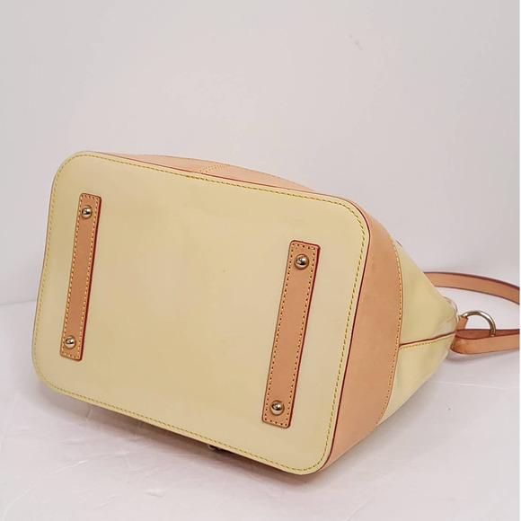 Dooney Bourke White Patent & Vachetta Leather Drawstring Bucket Shoulder Bag - Picture 5 of 10